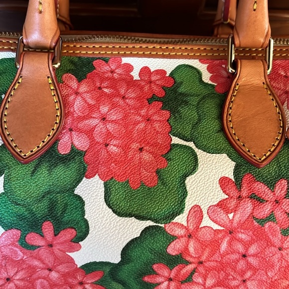 Dooney & Bourke Satchel crossbody bag genuine leather geraniums pink/red/gree - Picture 15 of 17